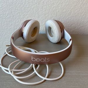 Solo Beats by Dre
